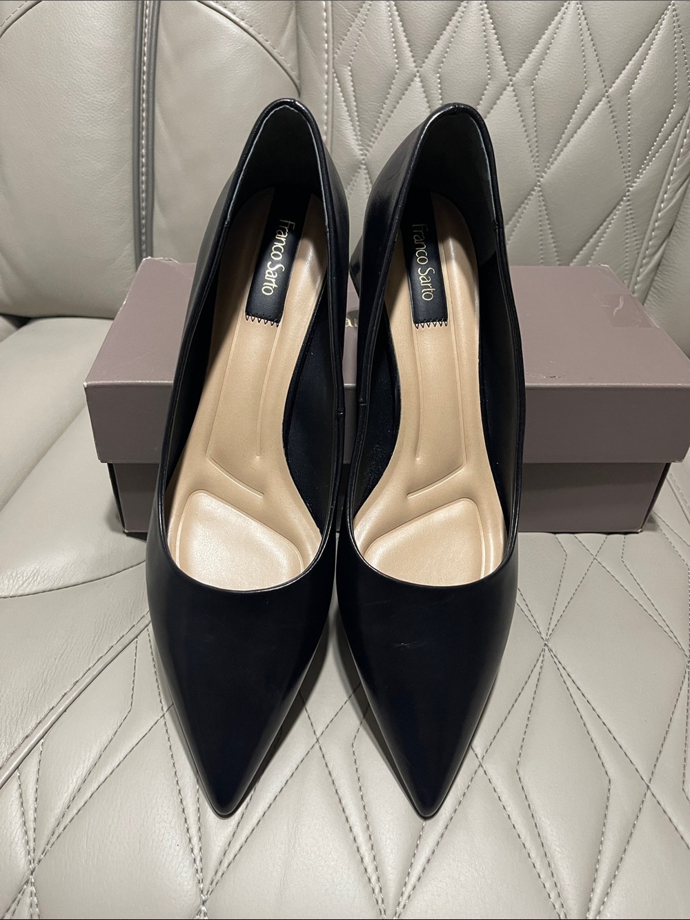 Franco Sarto Black Pointed-Toe Block Heel Pumps - Picture 5 of 12